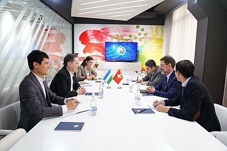 Shveysariya elchisi bilan uchrashuv