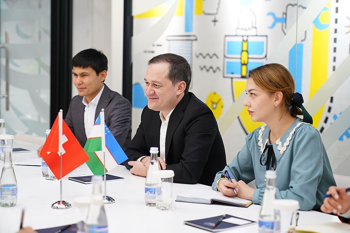 Shveysariya elchisi bilan uchrashuv